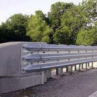 Thire beam Metal Crash Barrier