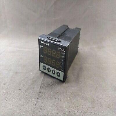 Honeywell DC1010 Series PIDOn-Off Temperature Controllers