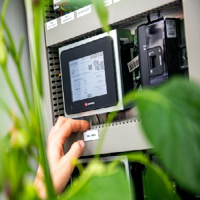 Synchronized Control Panel