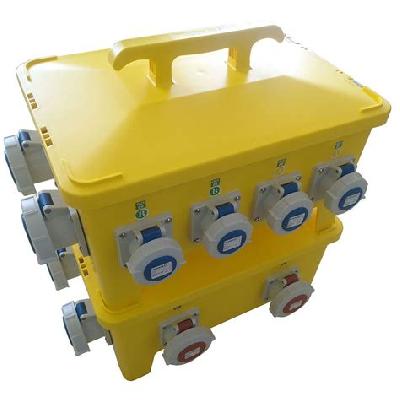 Water Resistant IP65 4 Way MCB Box with 32 Amp Socket