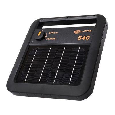 Solar fence Energizer
