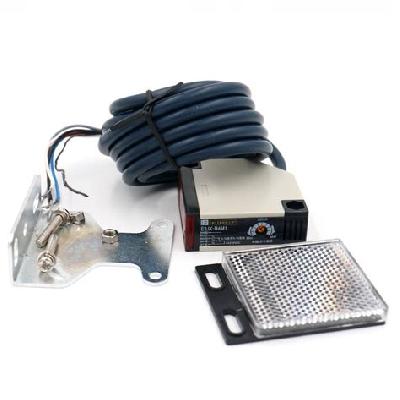 E3JK R4M1 Photoelectric Sensor