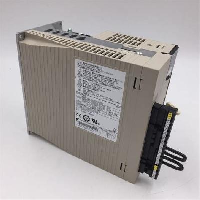 YASKAWA SERVO SGDV