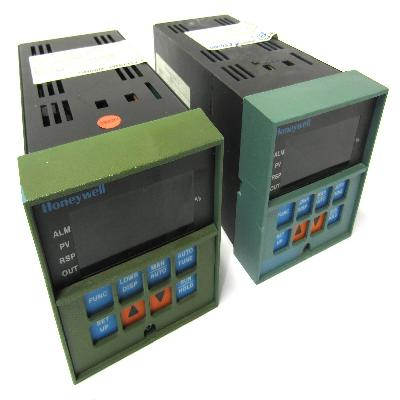  DIN Mount Universal Controller