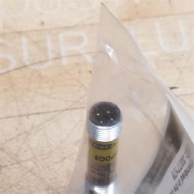 Banner M12 Series barrel mount sensor