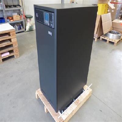 Eaton 6 Kva Ext Batt with 65 Ah