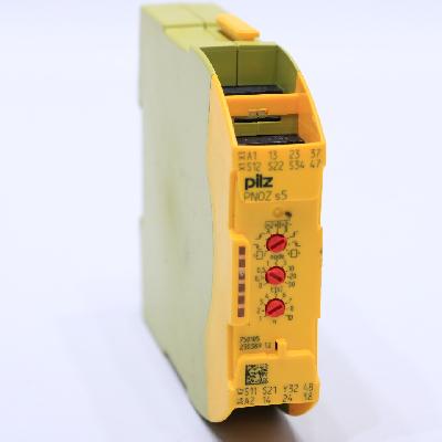 Safety Relays