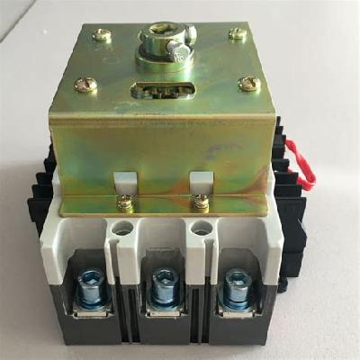 Moulded Case Circuit Breaker
