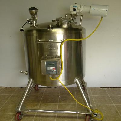 Reaction Vessels With Agitators
