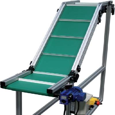 Inclined Flat Belt Conveyor
