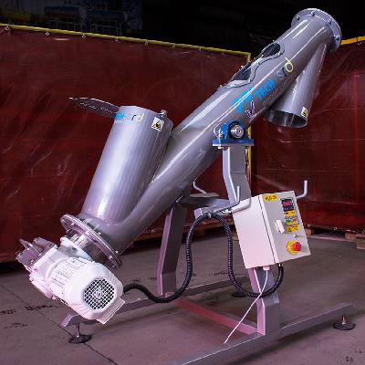 Vertical Screw Conveyor