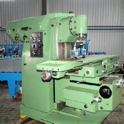Universal Milling Machine