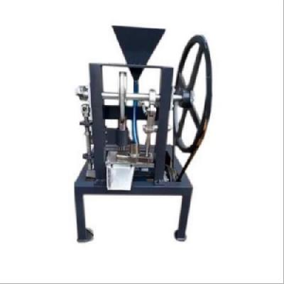 Camphor Tablet Making Machine
