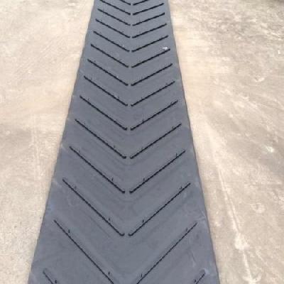 Chevron Profile Conveyor Belt