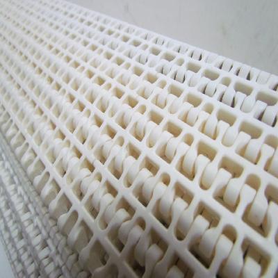 1100 Series Flush Grid Plastic Modular Belt