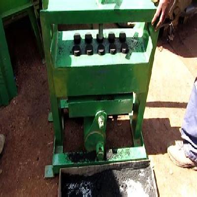 Briquetting Machine