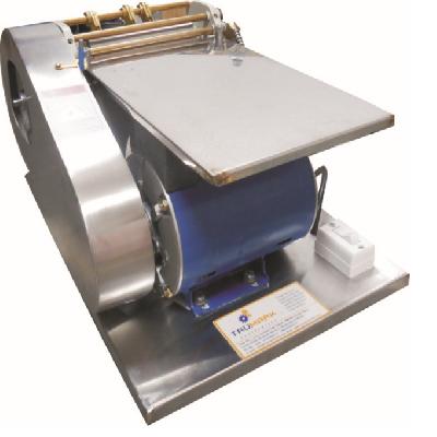 Label Gumming Machine