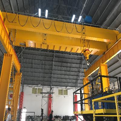 Double Girder EOT Crane