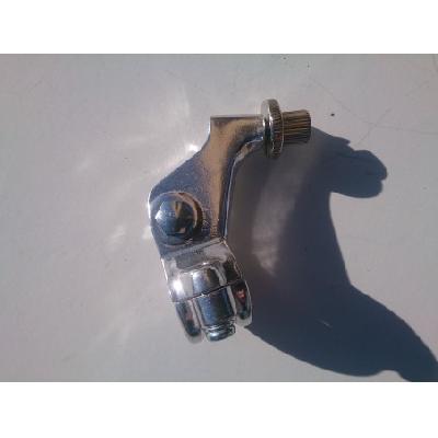 Lever Support