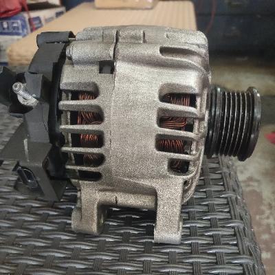 600122 ALT. BOBCAT 1G 13.5V 90A SG9K