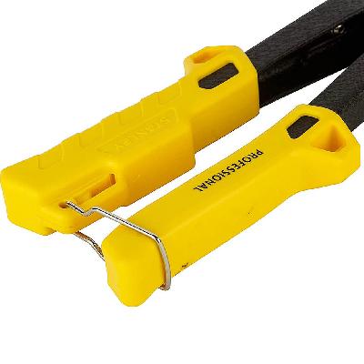 Stanley STHT69800-8 4 Nozzle Heavy Duty Riveter