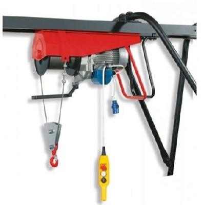 Builders Hoist
