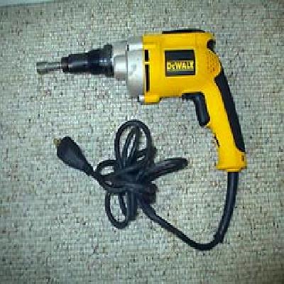 Screwdriver DW269