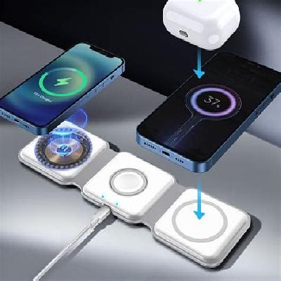 DesignNest Foldable Wireless Phone Charger