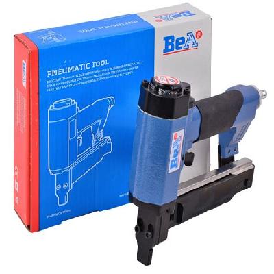 Bea Stapler Pin