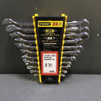 Stanley 22 Pieces Hand Tool Set