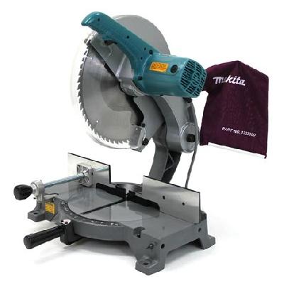 Mitre Saw Machine