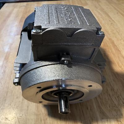 Bonfiglioli BCR2 0060 0.60 Electric DC Motor