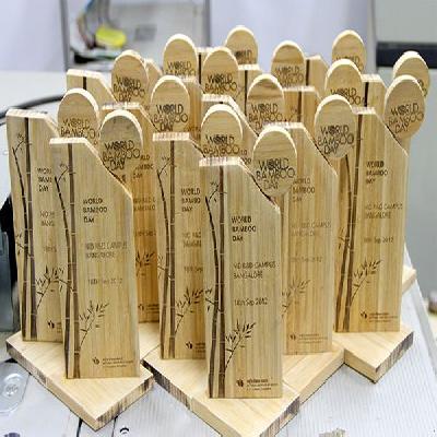 Minura Thank You Wooden Trophies Momentos Apollo Raza Tyres