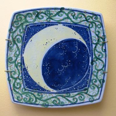 10 inch Ceramic Moon Plate With Hanger And Individual Box