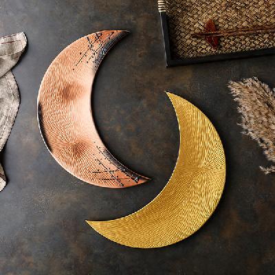7 Ceramic Moon Plate With Hanger And Individual Box