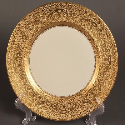 8 Double Gold Rim Plates, No Individual Box