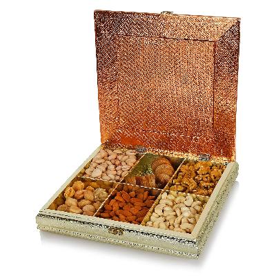 Dry Fruit filled Gift Pack