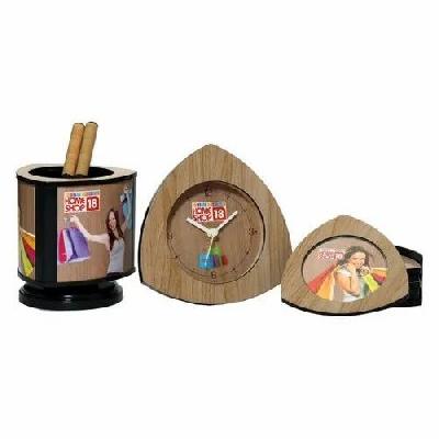 Promotional Plastic Pen Stand with Clock