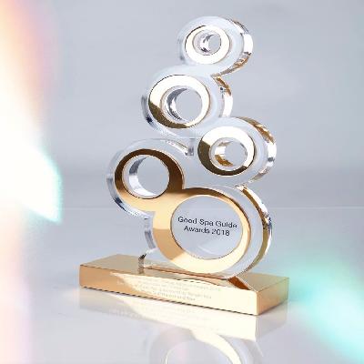Golden Design Acrylic Trophy