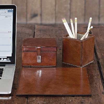 Leather Table Top Set