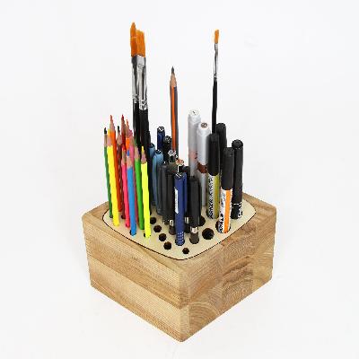 Wooden Pen Stand