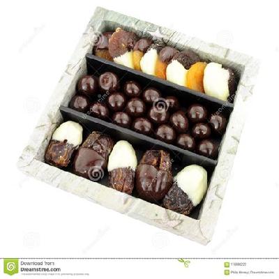 Chocolate 9 Piece Dry Fruits Box