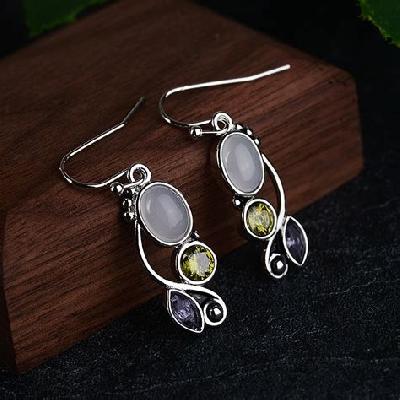 Fashionable Artificial Handcrafted Earring