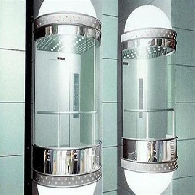 Capsule Glass Elevator