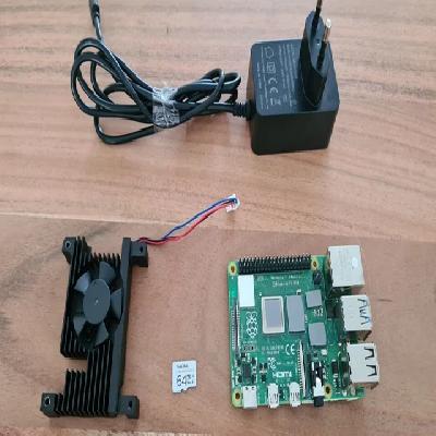 Raspberry Pi 4 Model 2 GB