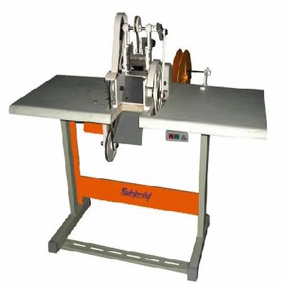 Loop Handle Cutting Machine