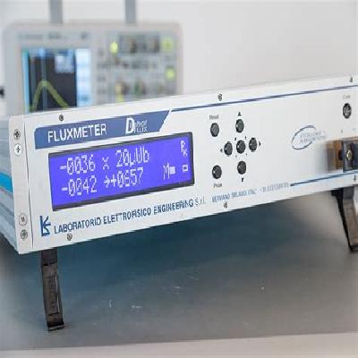 Digital Flux Meter