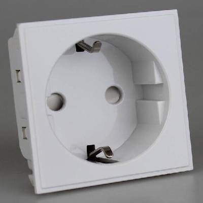 Schuko Socket 16 Ampere 2 Pin