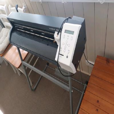 Roland Cutting Plotter