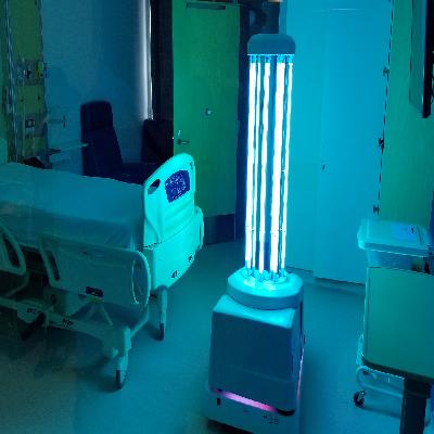 Photon Mini- Intelligent UV Disinfection Robot